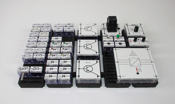 Základy elektrotechniky/elektroniky