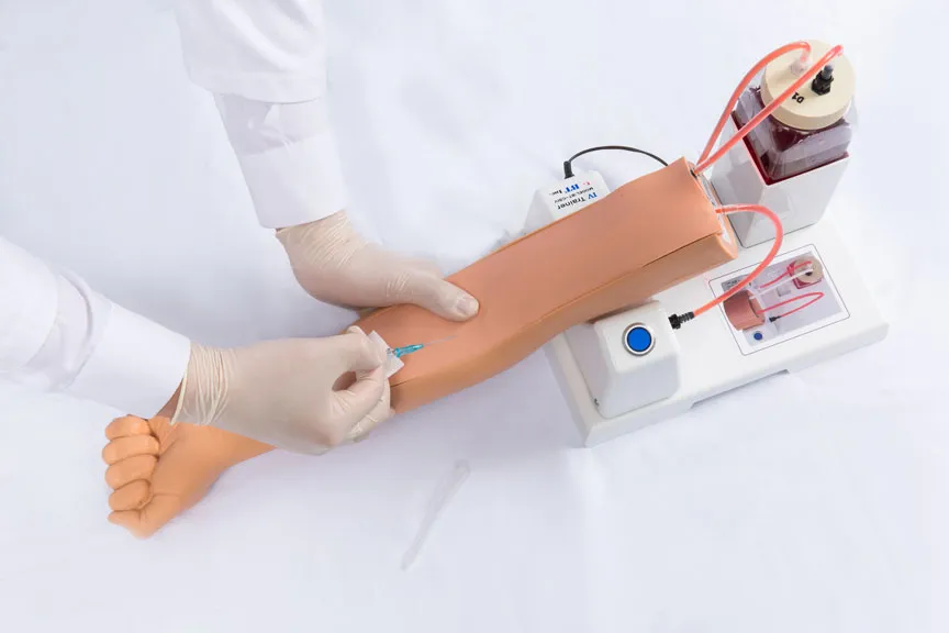 Nácviková paža pre vnútrožilnú injekciu II – Obrázok 2