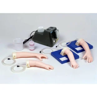 Pediatrický simulátor IV punkcie na ruke M95